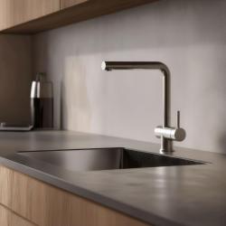 Pure.Sink Elite Steel Pulse-S kitchen faucet stainless steel with extendable spout and spray mode PS8500-02